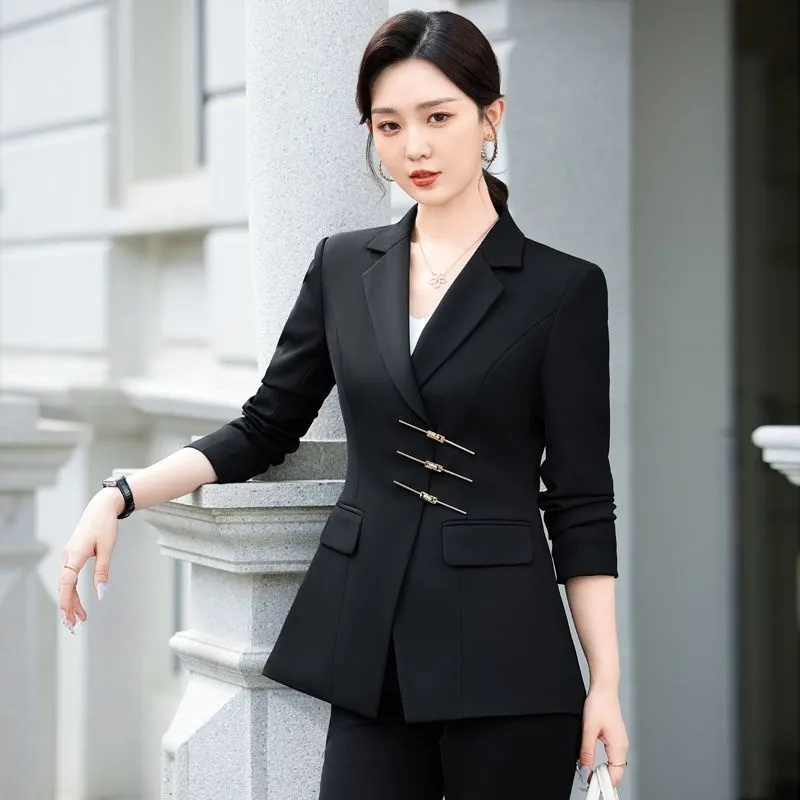 2025 Moda Beyaz Kırmızı Siyah  - Women Formal Wear With Black Blazer incelemesi ve fiyatı