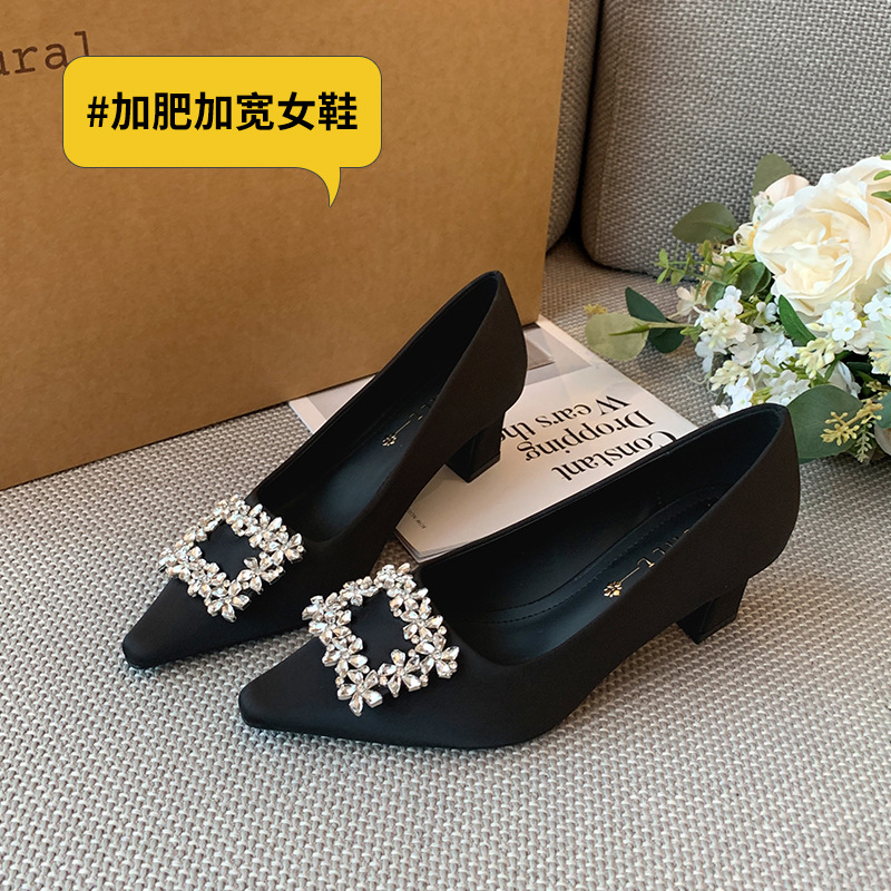 Kadınlar İçin Siyah Saten Sivr - Women Formal Wear Heels incelemesi ve fiyatı