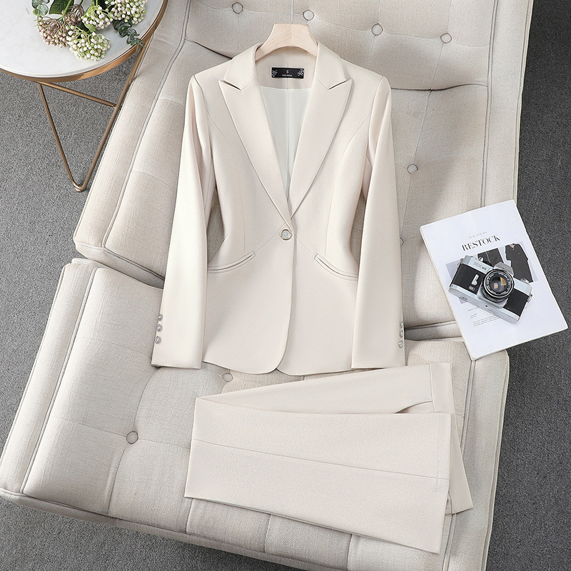 Ofis Kadınları Resmi Pantolon  - Women Formal Wear With Black Blazer incelemesi ve fiyatı
