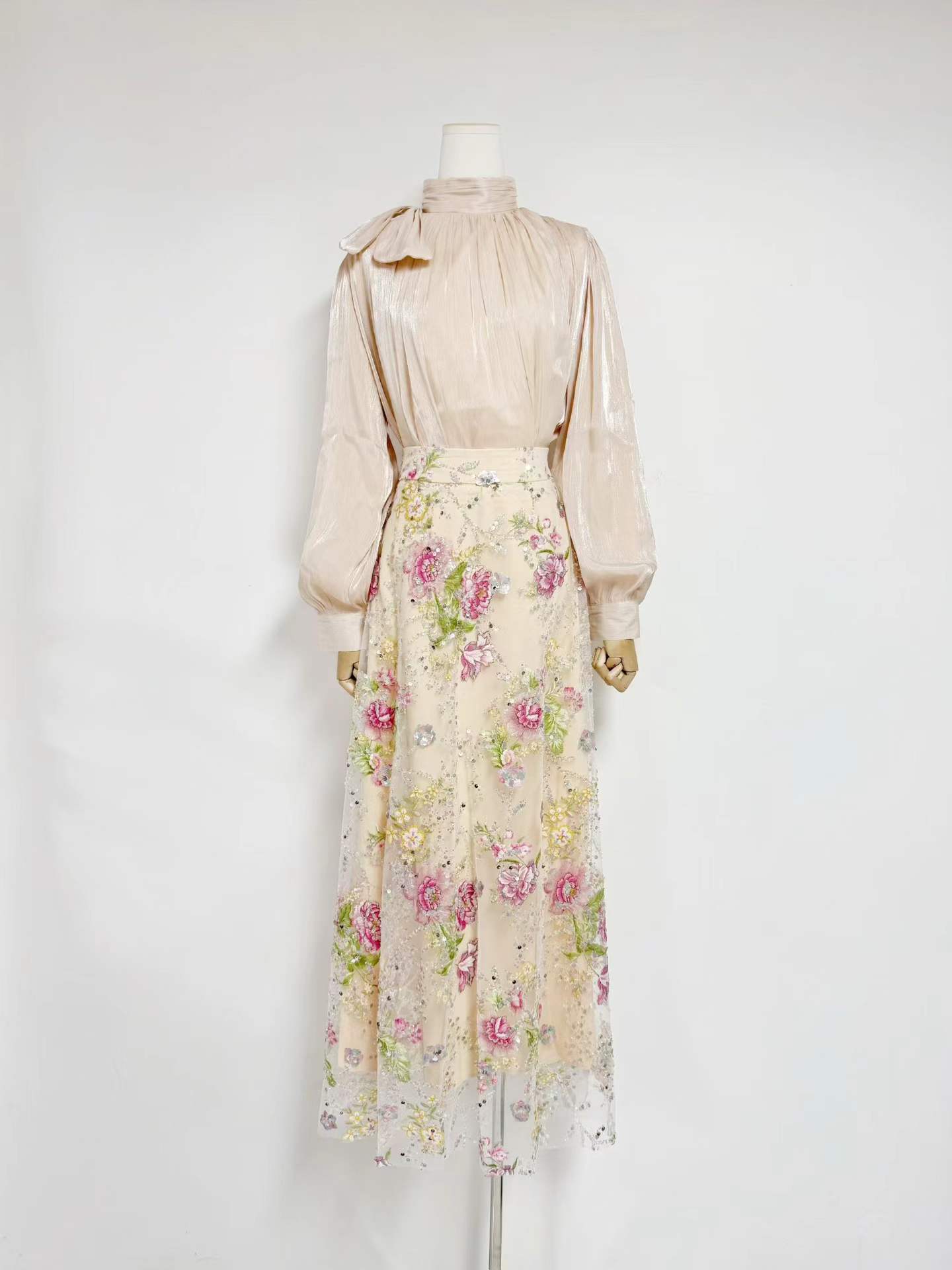VGH Zarif Şık Siyah Çiçek Dese - Women Formal Wear With Skirt incelemesi ve fiyatı